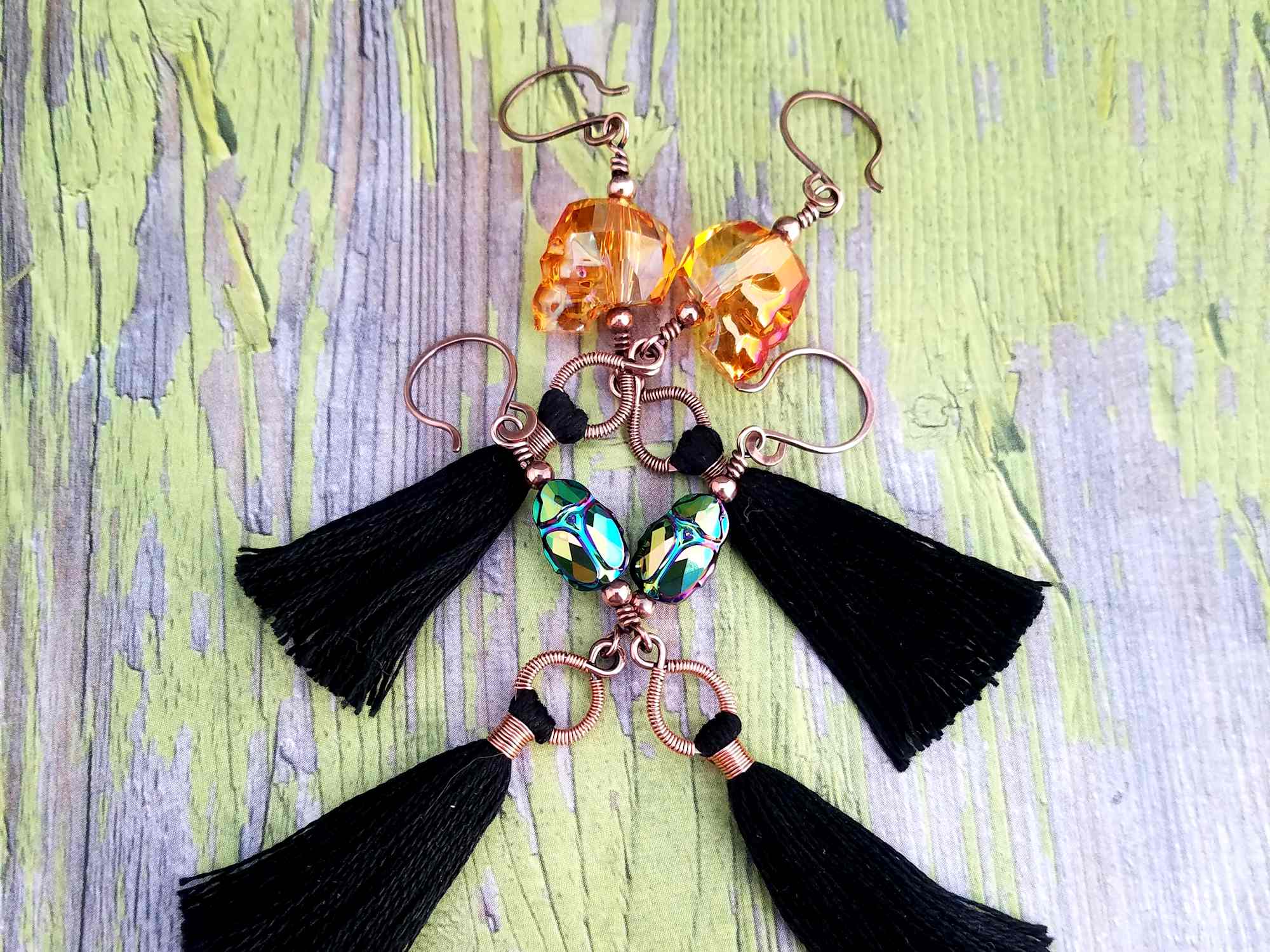Quick and easy to make, these Spooky Halloween Tassel Earrings are the perfect treat for yourself. Learn to make them with this step-by-step wirework basics tutorial!