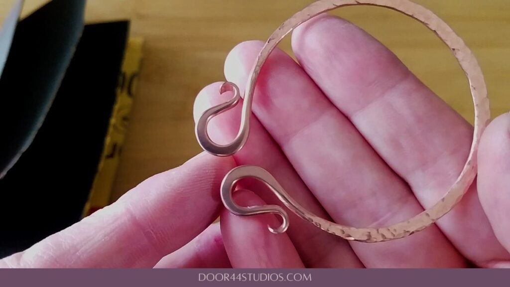 How to Make a Simple DIY Wire and Bead Shawl Pin or Clasp - FeltMagnet