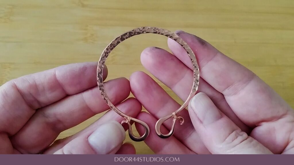 How to Make a Simple DIY Wire and Bead Shawl Pin or Clasp - FeltMagnet